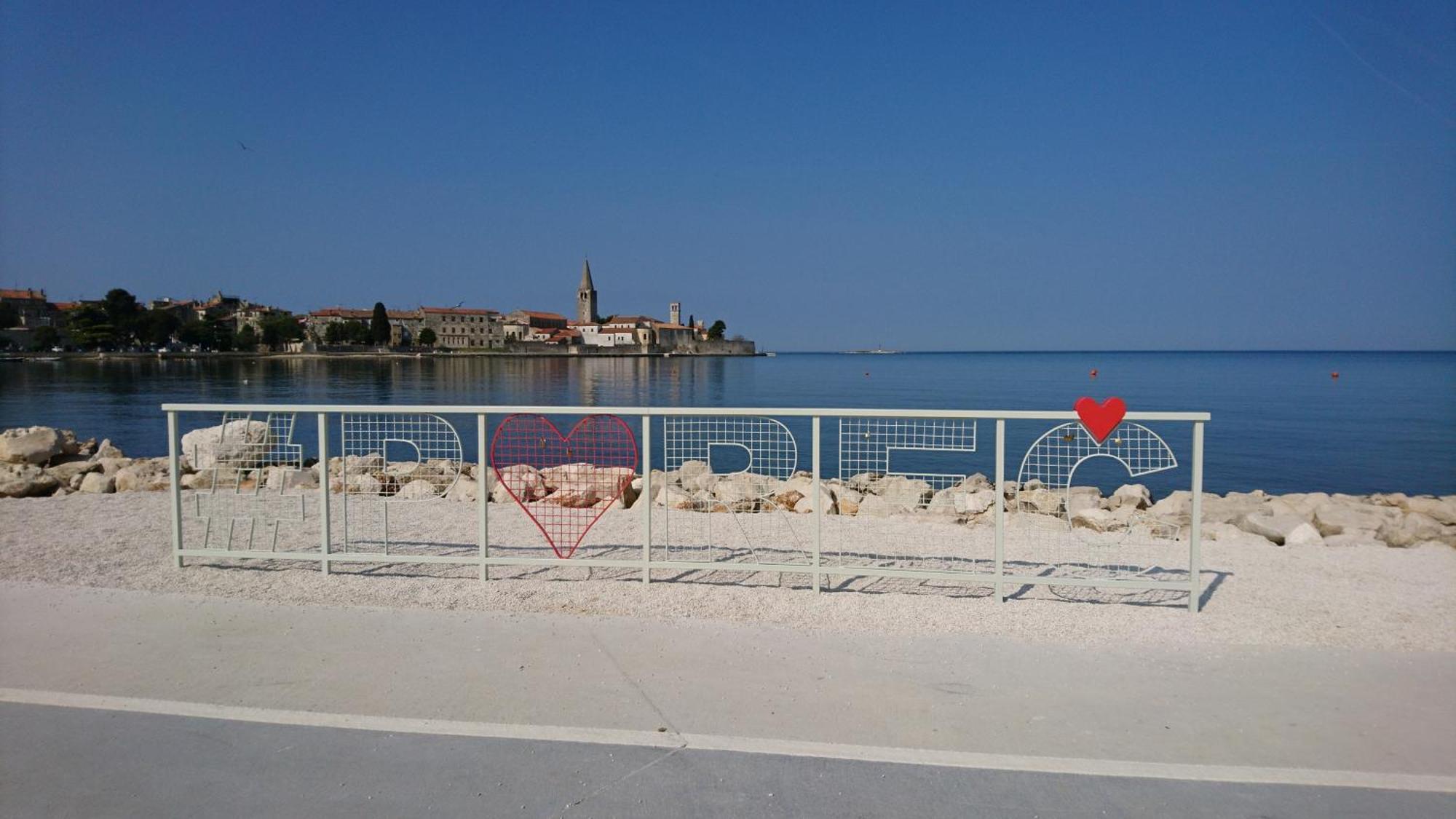 Apartment Devcic Poreč Exteriör bild
