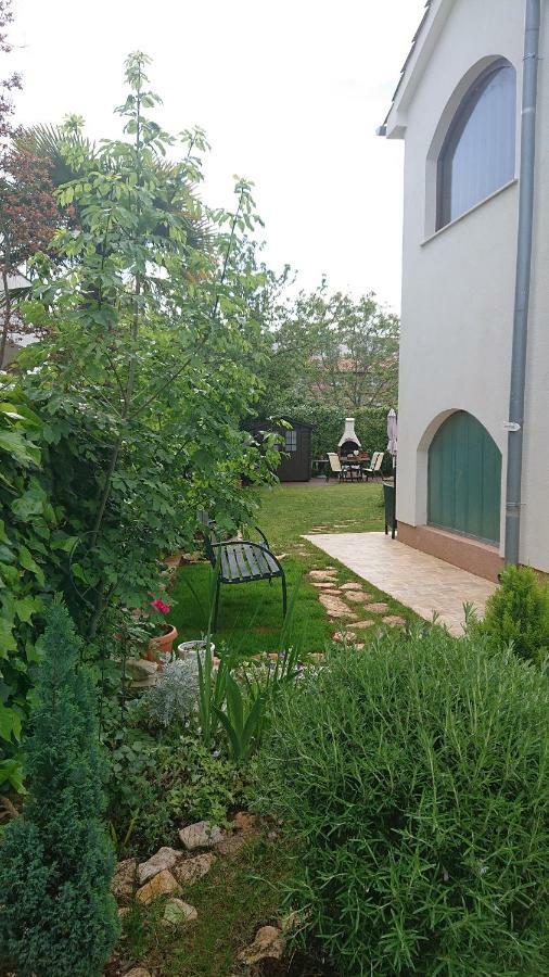Apartment Devcic Poreč Exteriör bild