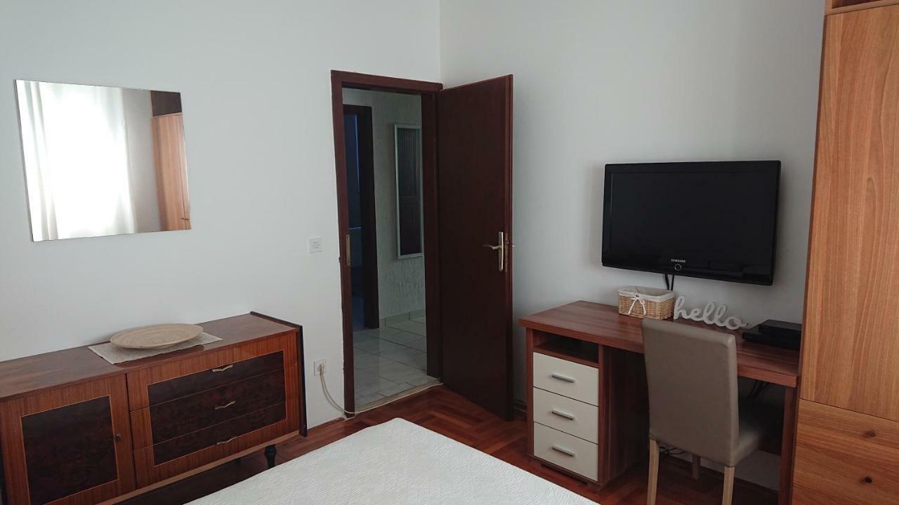 Apartment Devcic Poreč Exteriör bild
